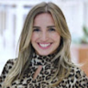 Meet your Posher, Yanisel